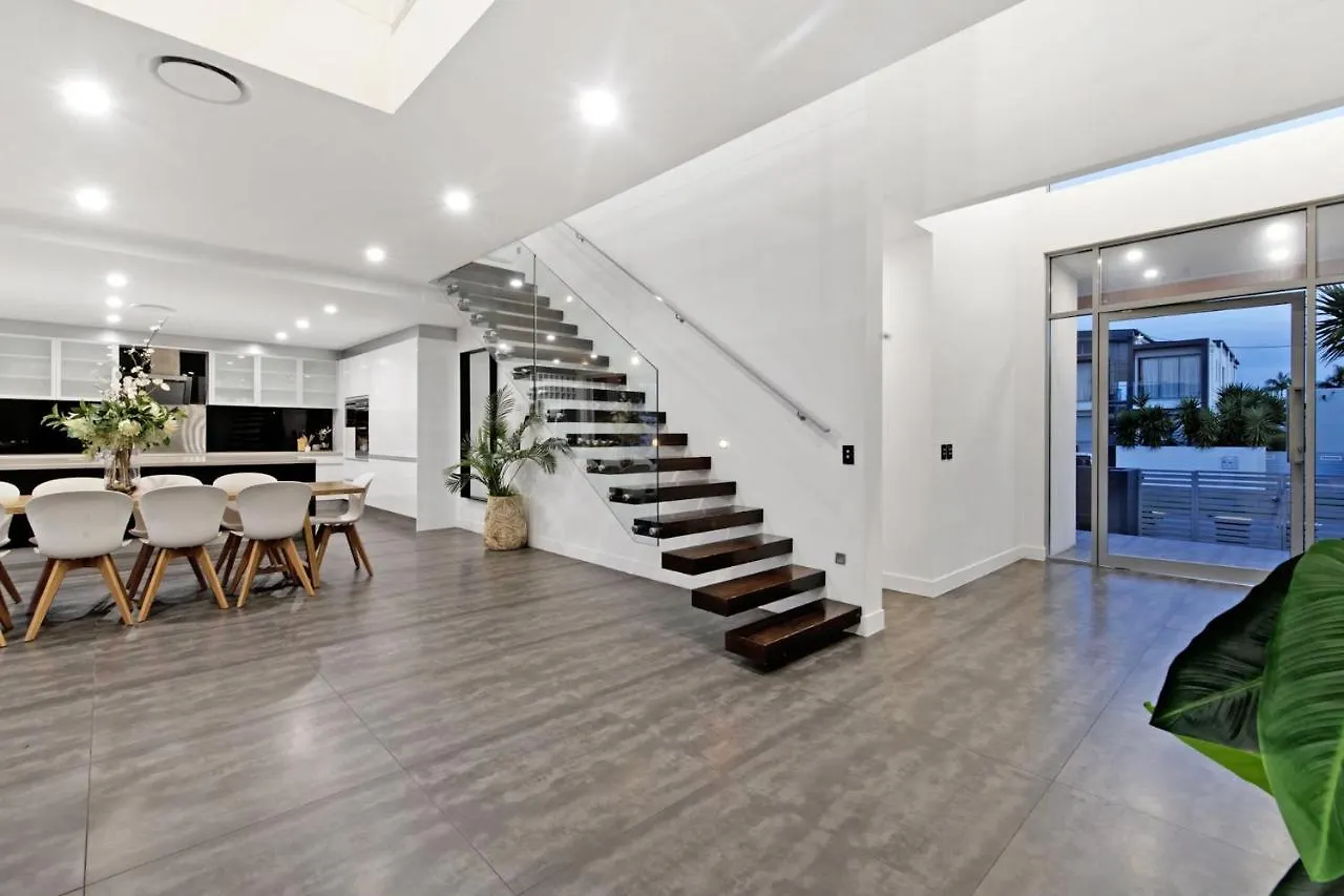 Luxico The Grand Villa Gold Coast Holiday home